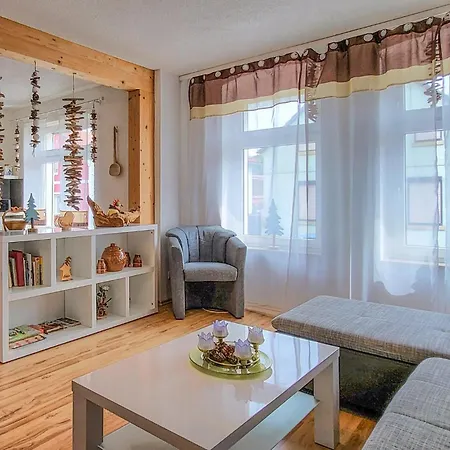 1 Bedroom Beautiful In