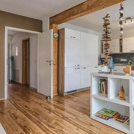 1 Bedroom Beautiful In Апартаменты